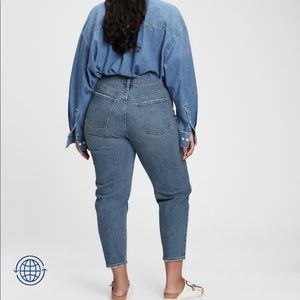 NWT Gap High Rise Mom Jeans sz 29